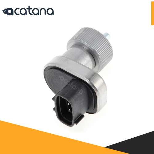 Speed Sensor Speedometer for Toyota Landcruiser Previa Lexus LX450 8318120040