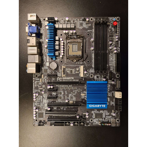 Motherboard Gigabyte GA-Z77X-UD3H DDR3 LGA1155 for spare parts condition unknown
